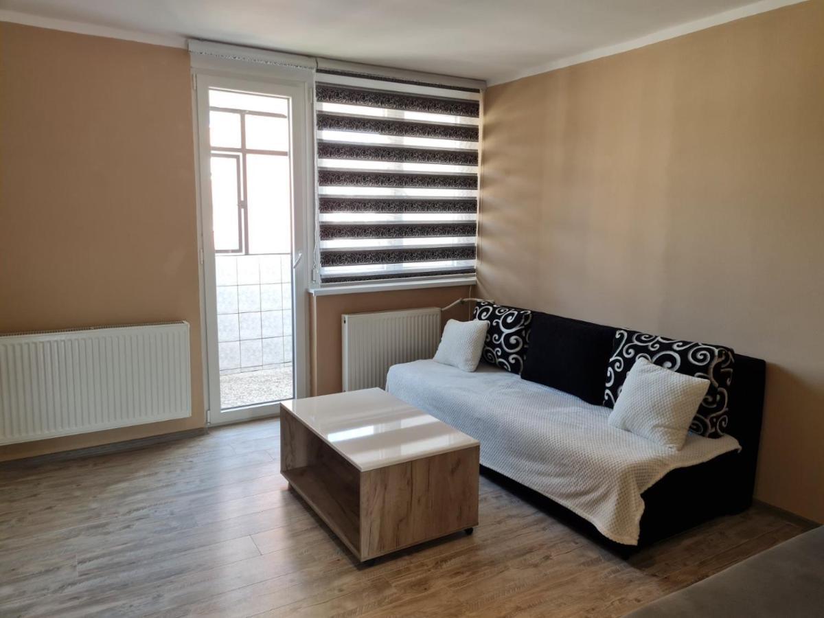 Ferienwohnung Vip Apartman Zenica Exterior foto